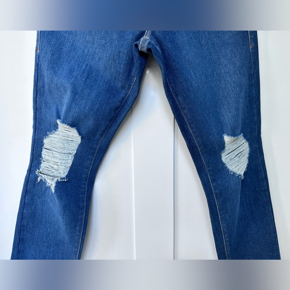 Good American Good Legs Always Fits Distressed Skinny Jeans Size 6-12 - Picture 5 of 8